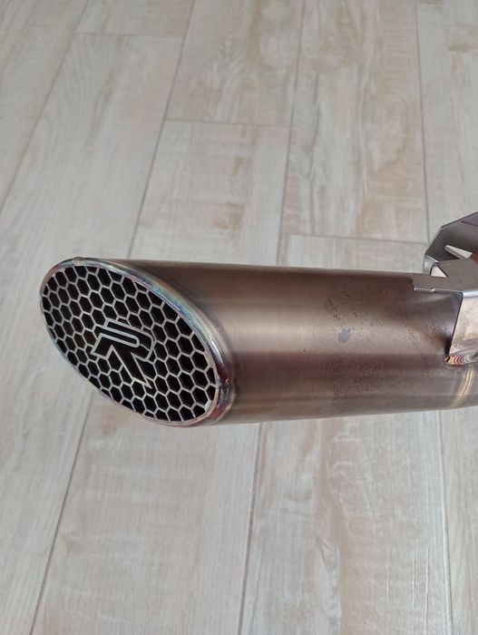 Dominator Gp3 крайно гърне за Сузуки GSX-S