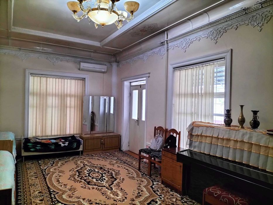 Olmazor tumanida xovli sotiladi