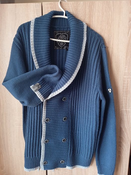 Мъжка жилетка L 30лв.