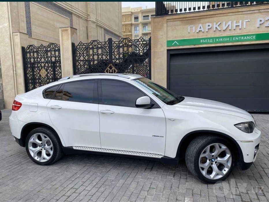 BMW X6 5.0 xdrive 2011года