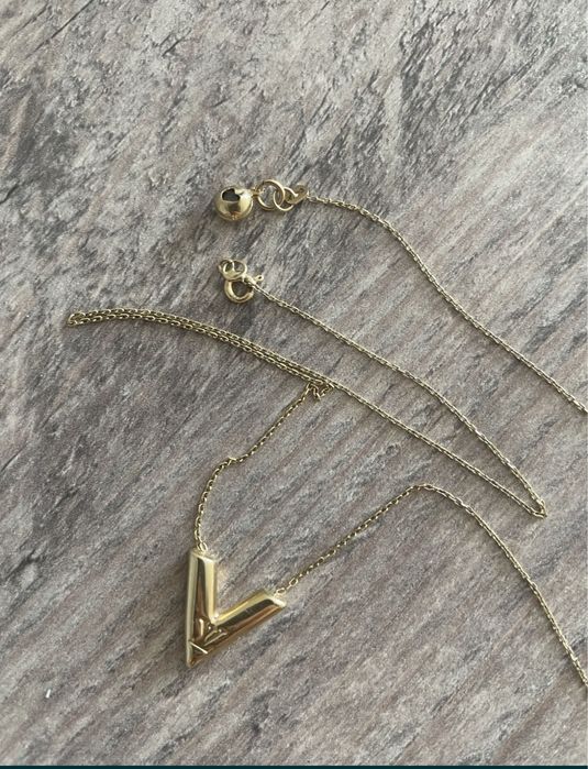 Оригинальный аксессуар с подвеской – стиль V