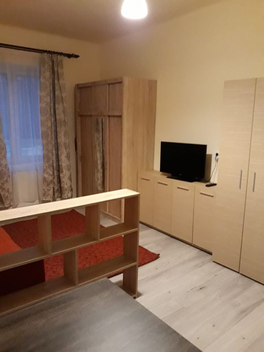 Chirie  garsonieră sau vand