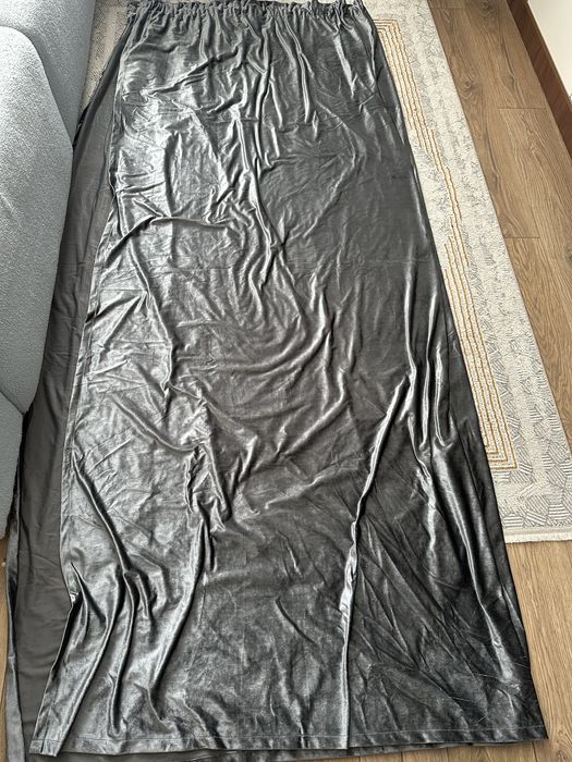 Шторы велюровые серые блестящие