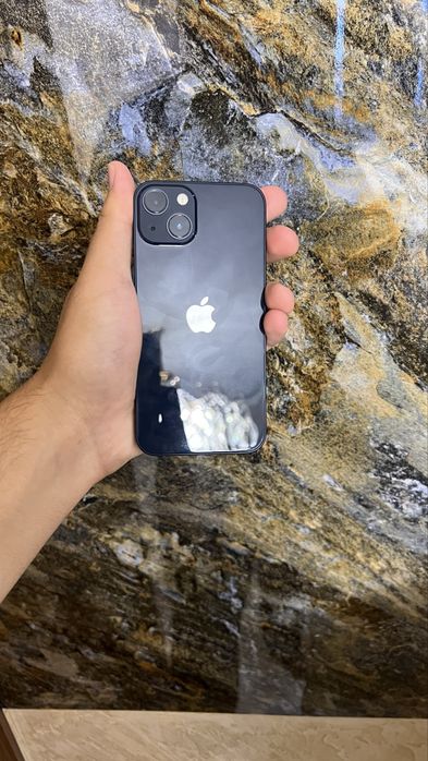Iphone 13 midnight ideal