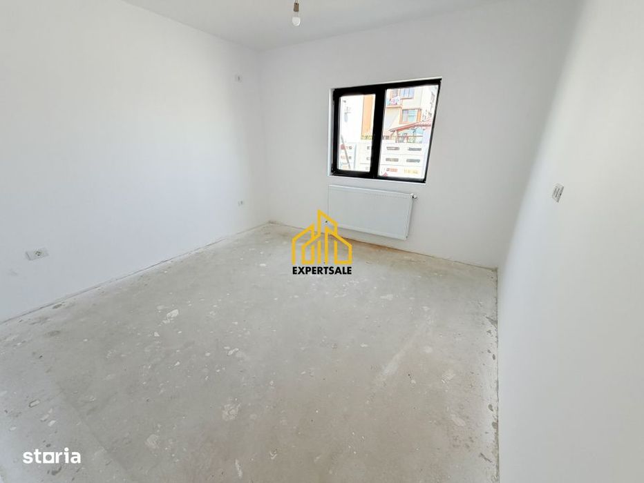 ⸻   Casa 3 camere + mansarda, teren 378 mp – Bragadiru, zona Crisu