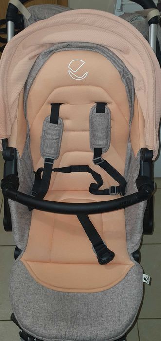 Количка Jane Kendo, намалена до края на месеца