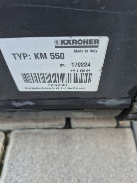Mașina de măturat manual Kärcher