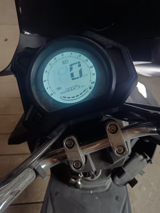 Скутер Bennali Samurai чёрный