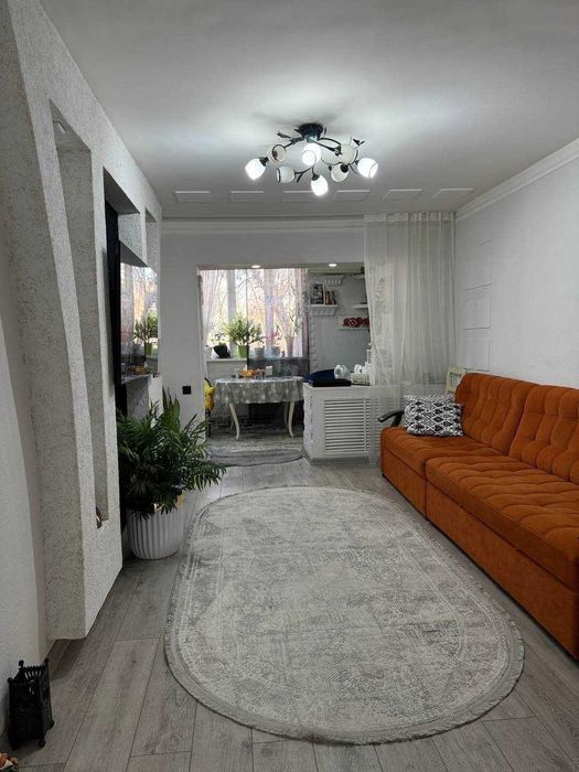 СРОЧНООО продаётся квартира Чиланзар 22 квартал