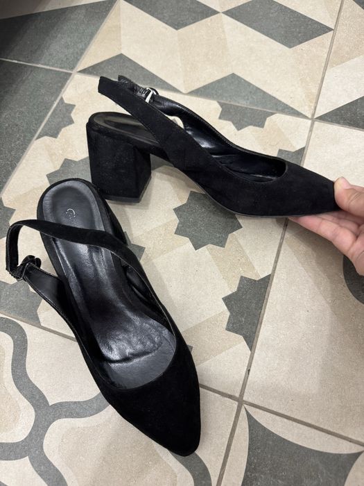 Все 4 пары отдам за 3500 тг