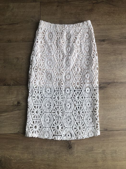 Пола плетиво плетена