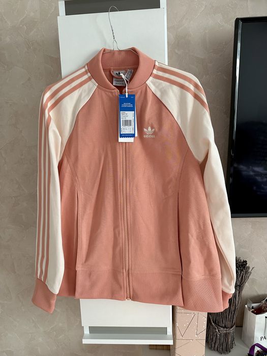 Bluza sport Adidas dama noua cu eticheta