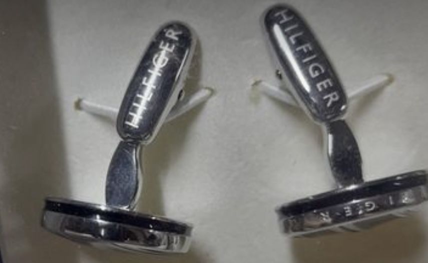 TOMMY HILFIGER  butoni manseta camasa