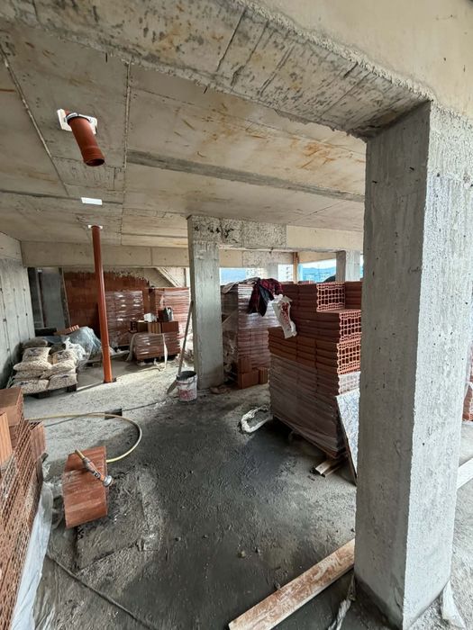 Тристаен апартамент за продажба в гр. Пловдив, кв. Христо Смирненски