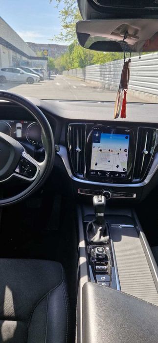 VOLVO V60, 2020, D4