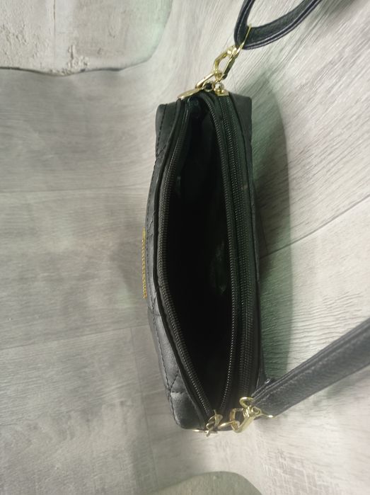 Сумка клатч состояние полу новое