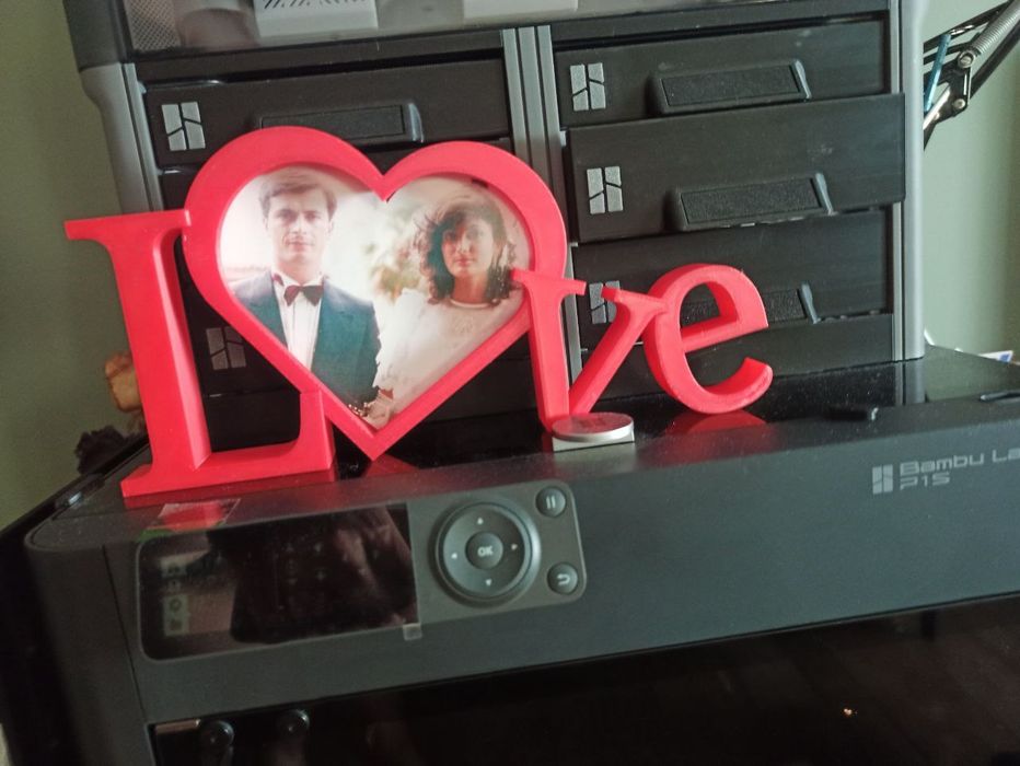 Rama foto LOVE + fotografia ta printata (personalizata Valentines Day)