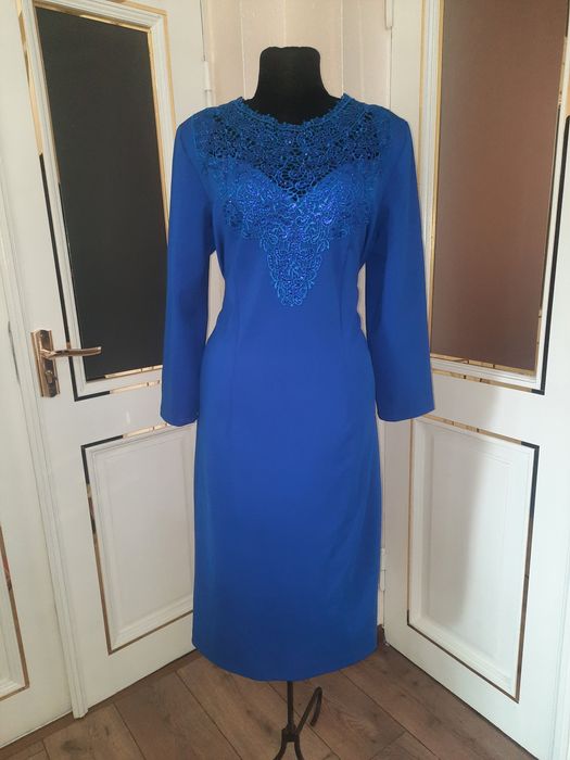 Платье на выход цвет электро синий