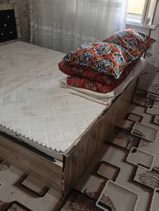 Срочно сдается квартира 4/2/7,Сергели,8 строительный участок.