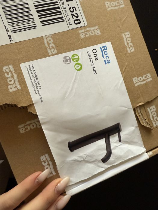 Чисто нов смесител Roca / черен мат