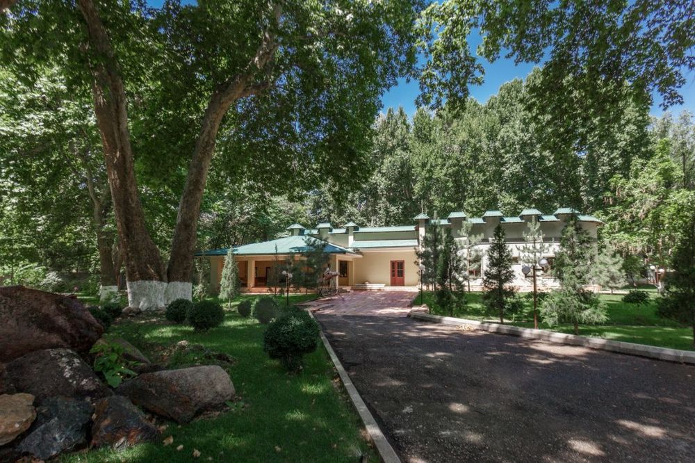 Срочно Продаётся Дача-роща! 100 соток! Чирчик