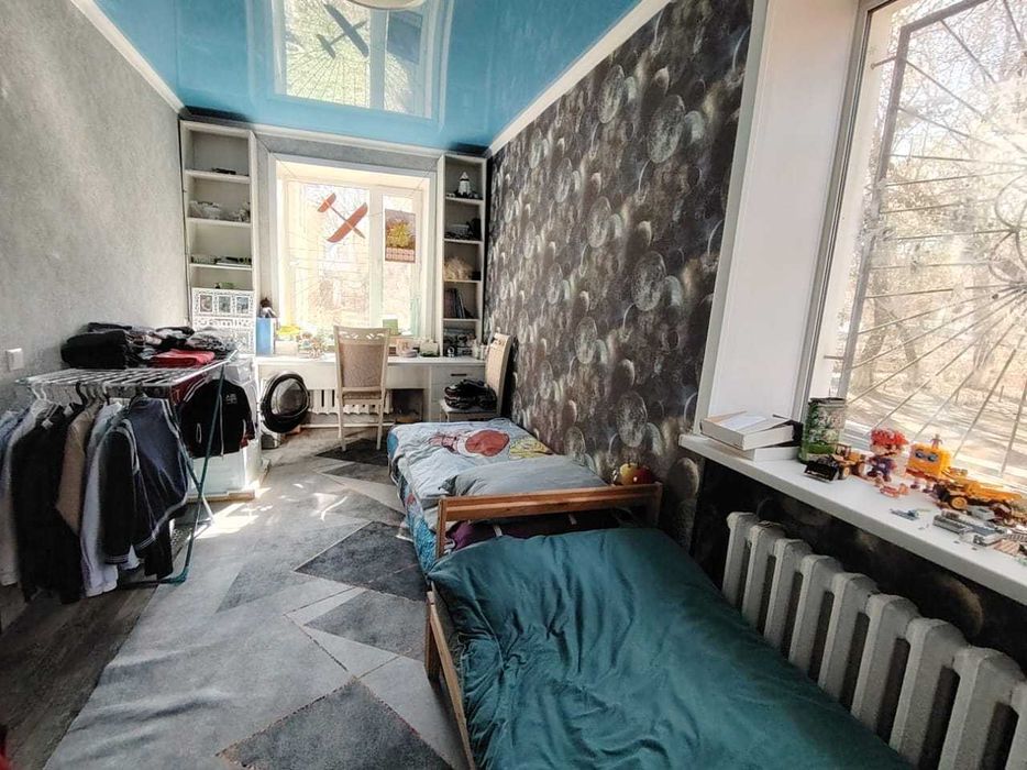 ПРОДАЮ  3х комн. квартиру Болгарка 80 кв.м. в районе ВОСТОК/ТОРГ