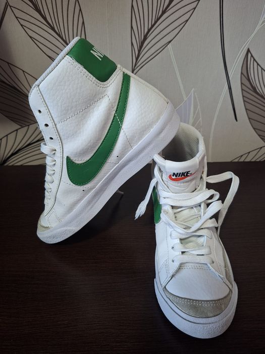 Adidași Nike Blazer Mid 77 vintage
