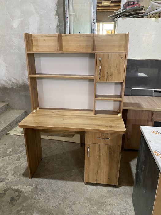 Стол письменный от производителя