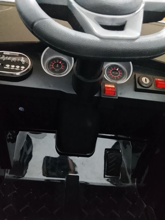 Продам электромобиль