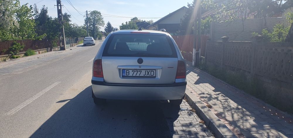 SKODA Octavia 2009 — imagine 5