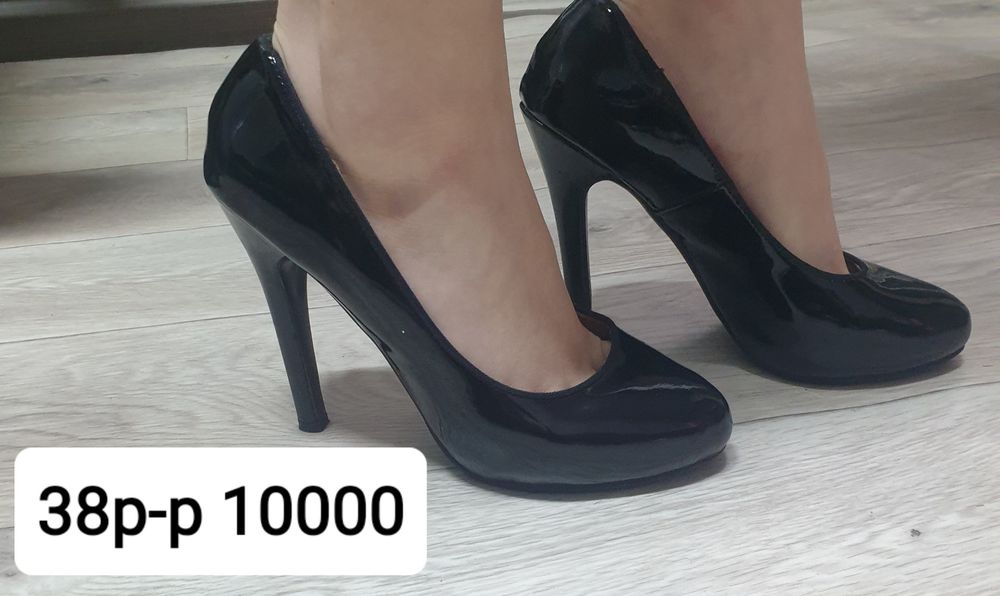 Продам туфли.39 размер.*Разная обувь.*