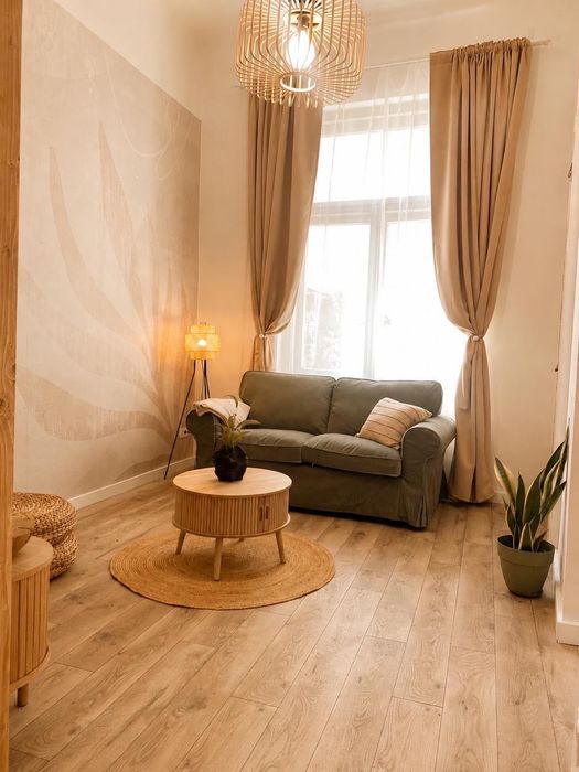 Vând apartament 1 cameră, Centru, str. Iuliu Maniu, et 1, 40 mp