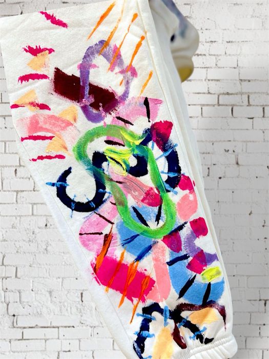 Спортен сет - ръчно рисуван