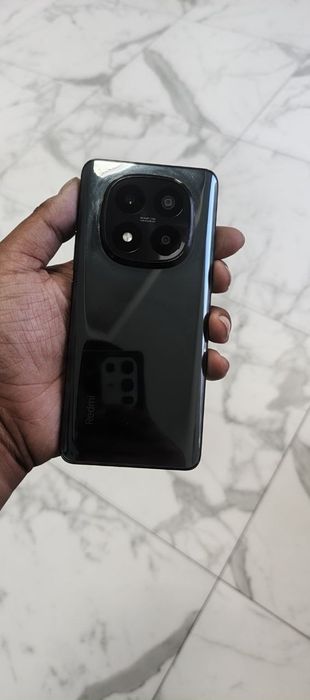 Xiomi Redmi 14 pro plus 5G