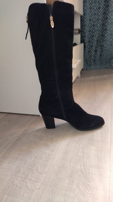 Сапоги замш новые