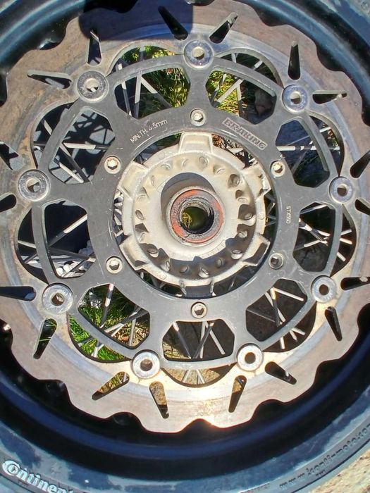 Комплект гуми с джанти Continental Conti Sport Attack