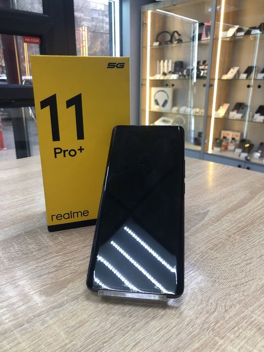 Realme 11pro+/512 gb a4