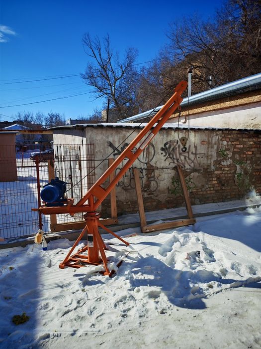 Мини кран для работы