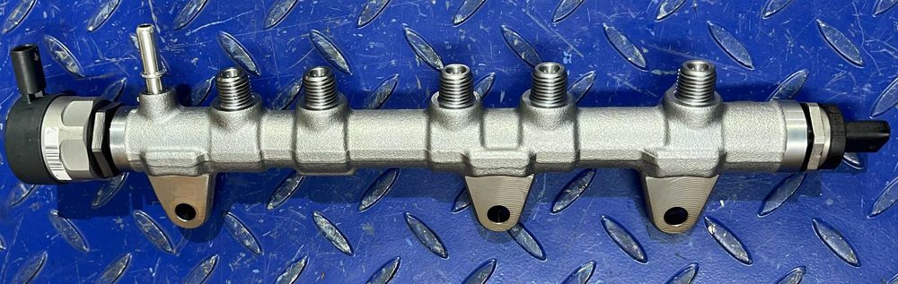 Rampa de injectie BMW 0445214458