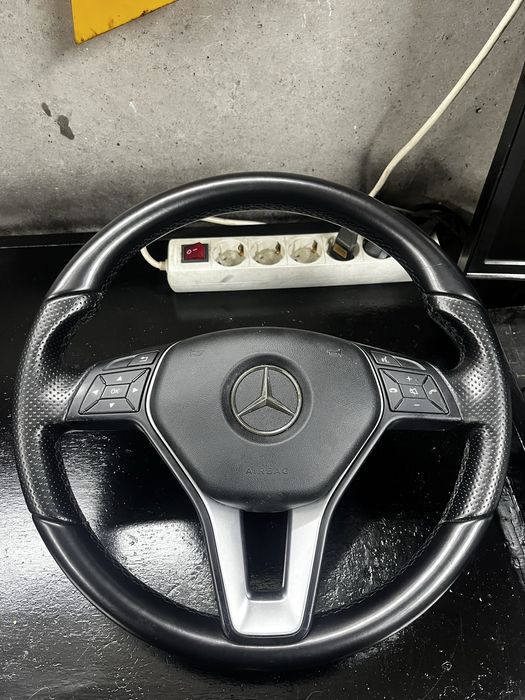 ,Махагонов волан,amg волани с пера за мерцедес w204,212,207,211,218 и