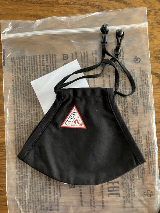 Masca Guess original,  antivirusi