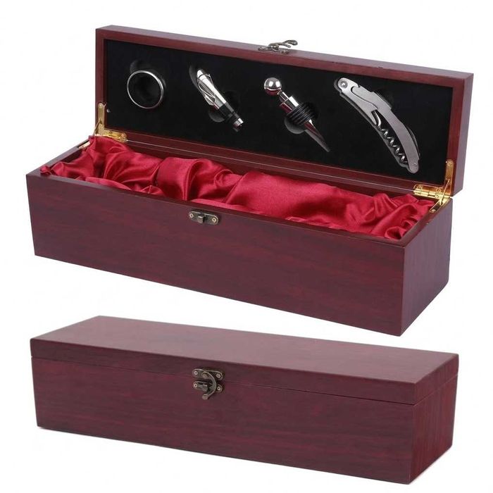 Луксозна Дървена Кутия за Бутилка Вино с Аксесоари.Тирбушон Ринг Тапа Улей за Вино.Сет за Вино.Стилен Подарък за Мъж и Жена.Елегантен Комплект за Вино