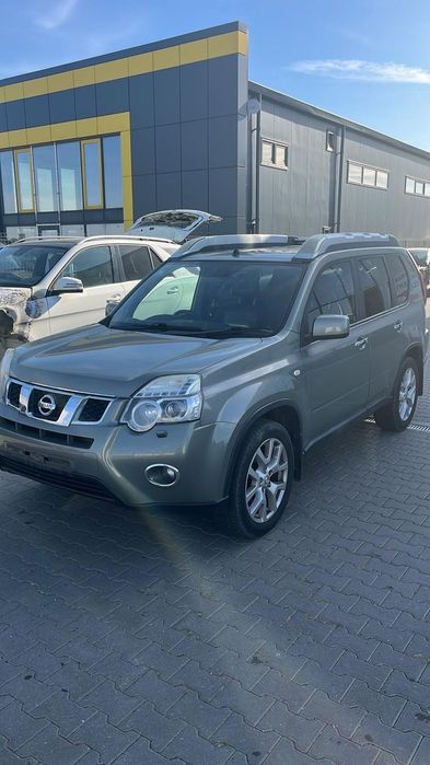 Dezmembram Nissan X Trail 2.0 diesel 4x4 din 2010
