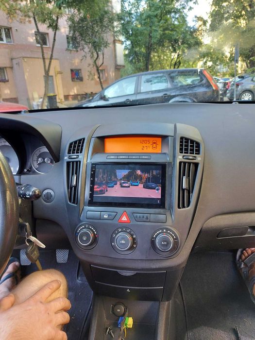 Navigatie Android Kia Ceed Waze YouTube WiFi casetofon