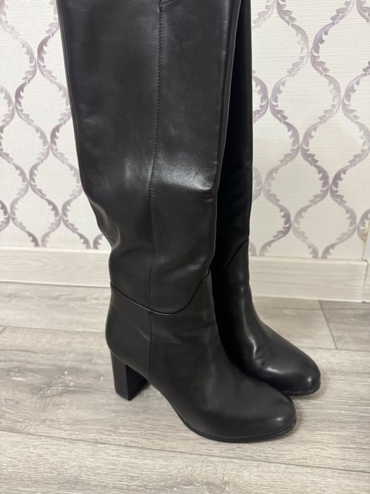 Продам сапоги Basconi