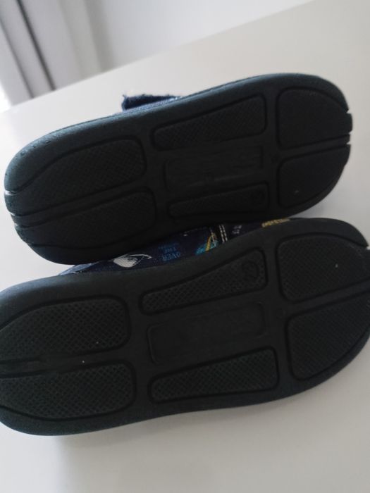 Пантофи за момче в детска ясла/градина