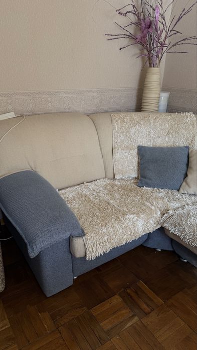 Диван угловой бу