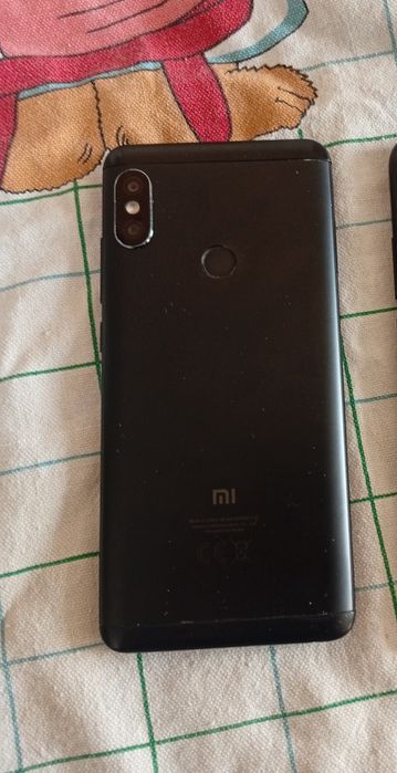 Срочно продам  Редми Нот 5 память 4/64GB