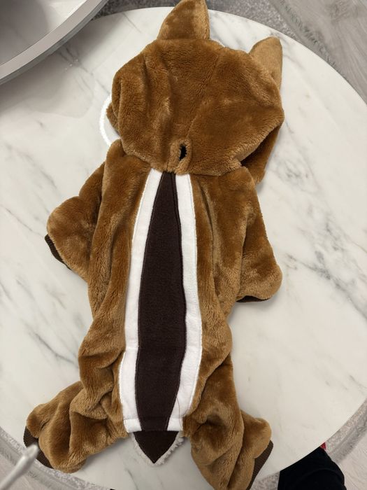 Дрехи за кучета с качулка