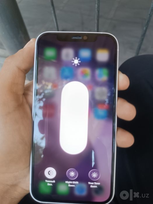 Iphone 12 oq rangda
